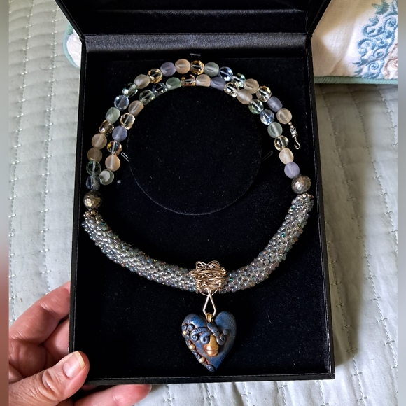 Unique Rare Artisan Mixed Media Silver Sea Glass Labradorite Necklace & Pendant - Picture 5 of 6